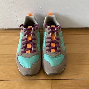 Merrill hiking shoes